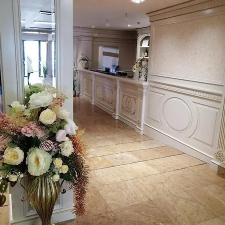 Hotell Dacia Sud 4*